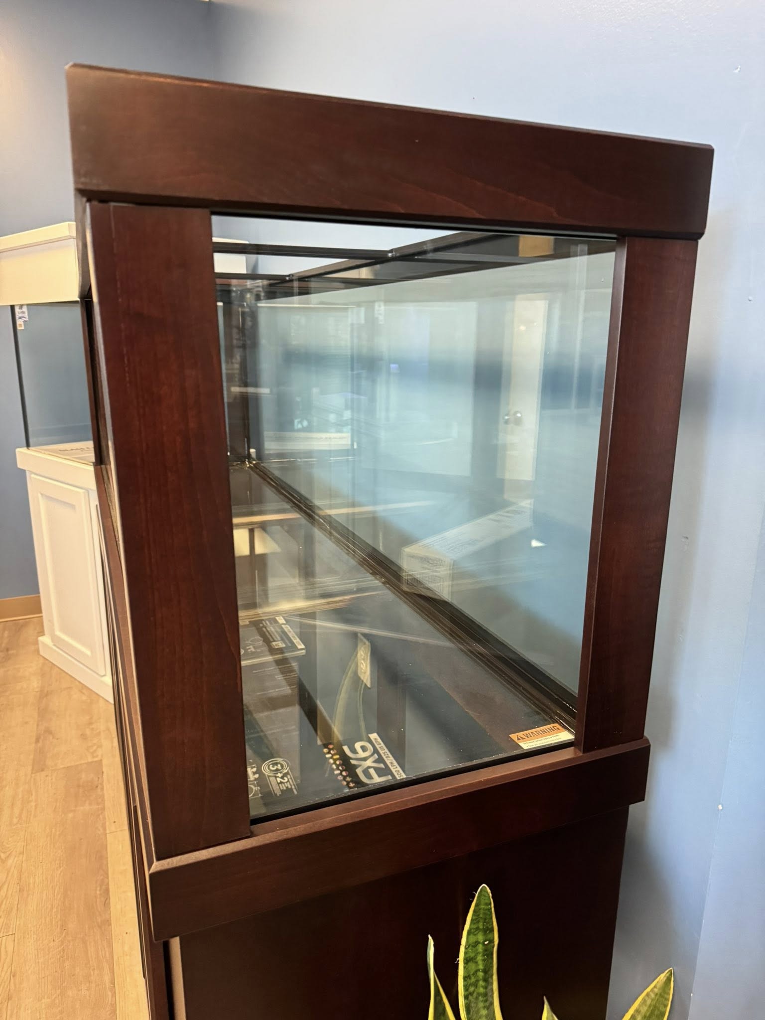 Compact white nano aquarium stand